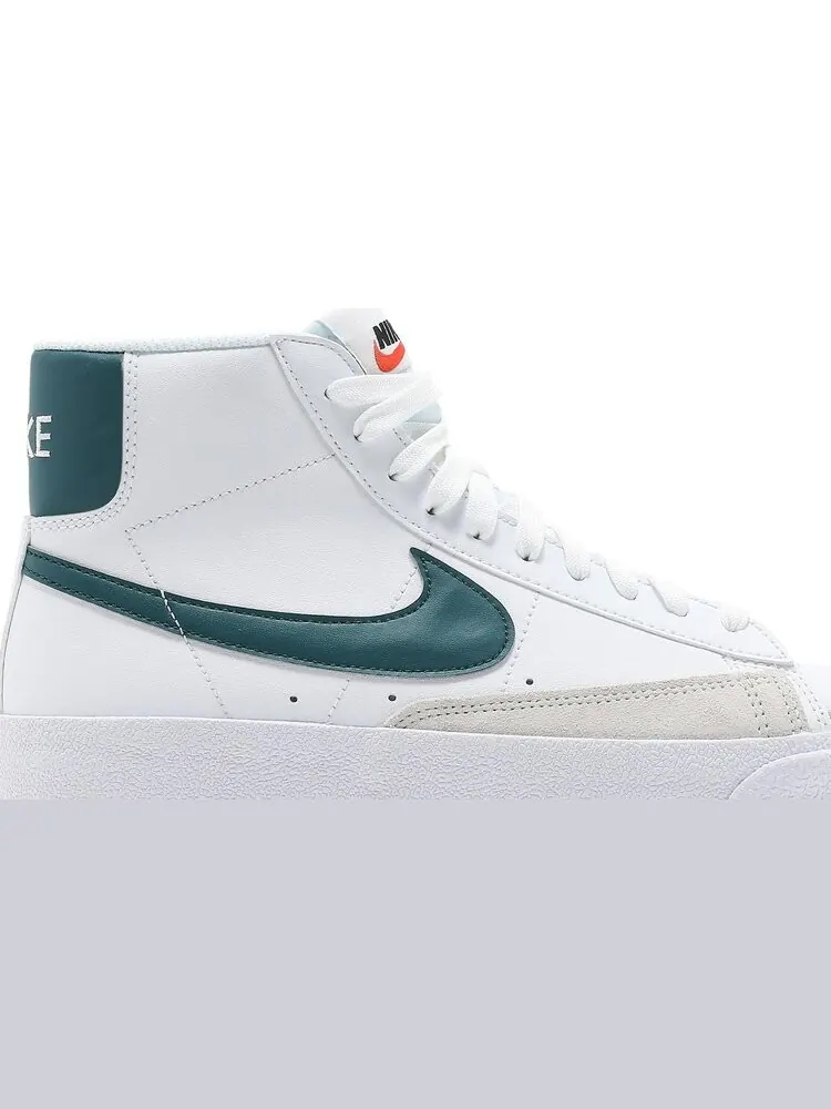 Кроссовки Nike Blazer Mid '77 GS 'White Dark Teal Green' — изображение 2 из 8, белый
