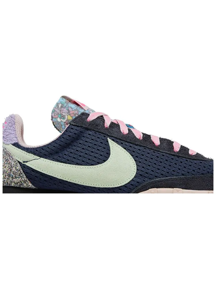 Кроссовки Nike Waffle Racer 'Crater' — изображение 2 из 8, синий
