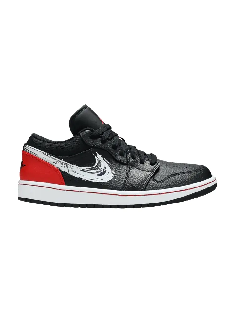Кроссовки Air Jordan Air Jordan 1 Low 'Brushstroke Swoosh - Black Red' — изображение 1 из 9, черный