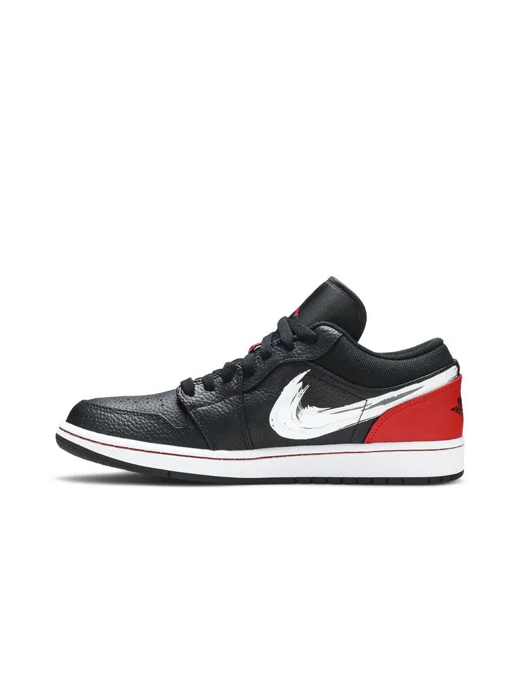 Кроссовки Air Jordan Air Jordan 1 Low 'Brushstroke Swoosh - Black Red' — изображение 4 из 9, черный
