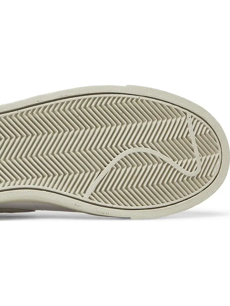 Кроссовки Nike Wmns Blazer Low SE 'Recycled Wool Pack - White Black' — изображение 5 из 8, белый