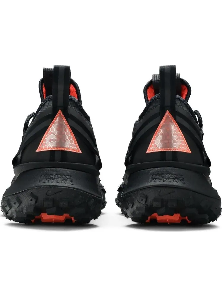 Кроссовки Nike ACG Mountain Fly Low 'Anthracite' — изображение 6 из 8, черный