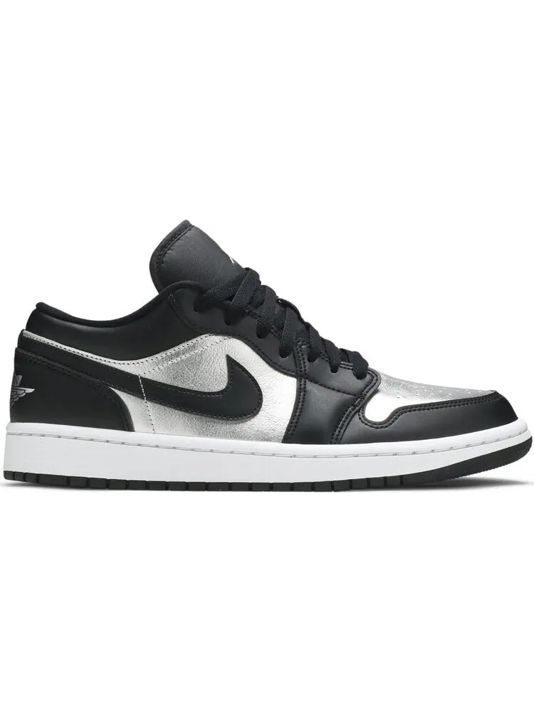 Кроссовки Wmns Air Jordan 1 Low SE Silver Toe — изображение 1 из 8, черный