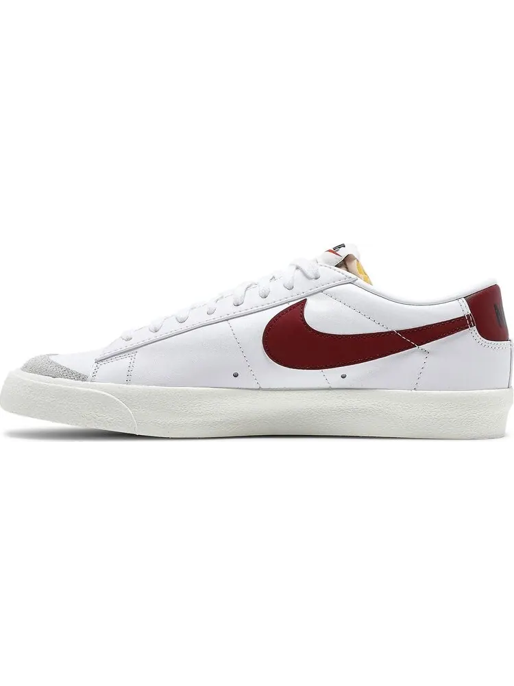 Кроссовки Nike Blazer Low '77 Vintage 'Team Red' — изображение 3 из 8, белый