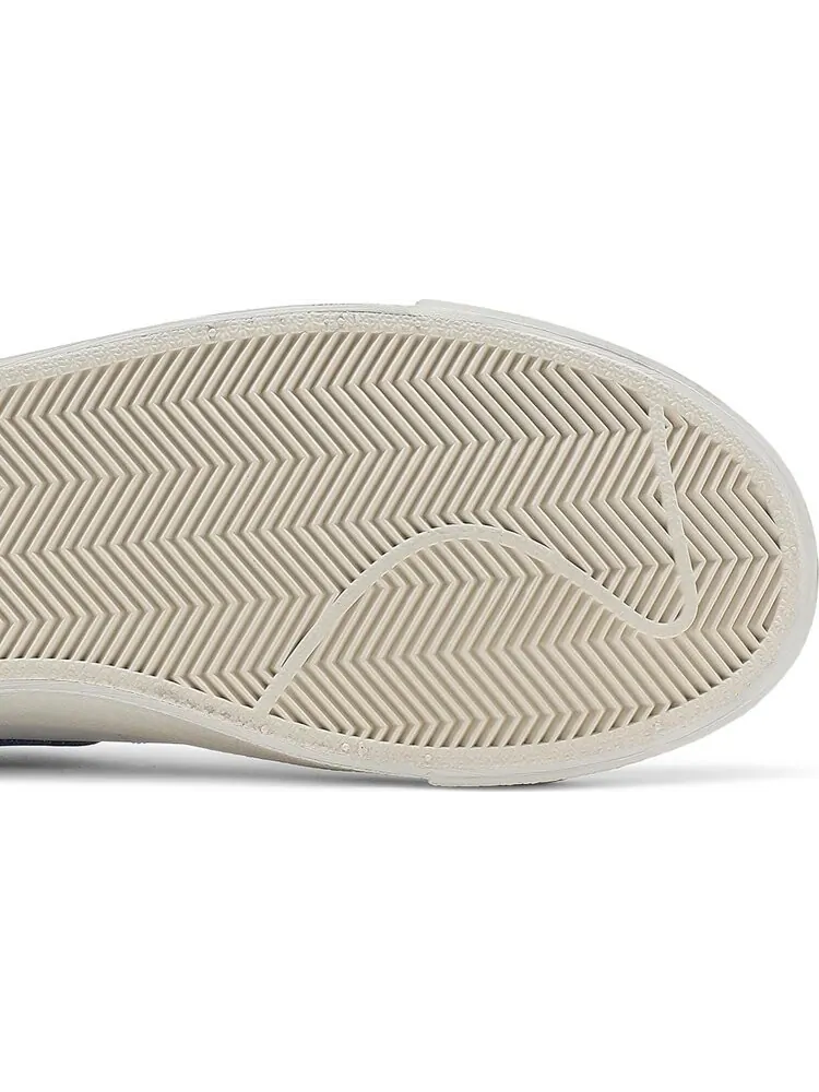 Кроссовки Nike Blazer Low '77 Vintage 'White Hyper Royal' — изображение 5 из 8, белый