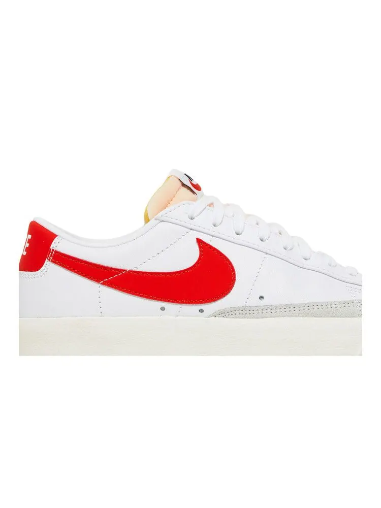 Кроссовки Nike Blazer Low '77 Vintage 'White Team Orange' — изображение 3 из 9, белый/оранжевый/белый
