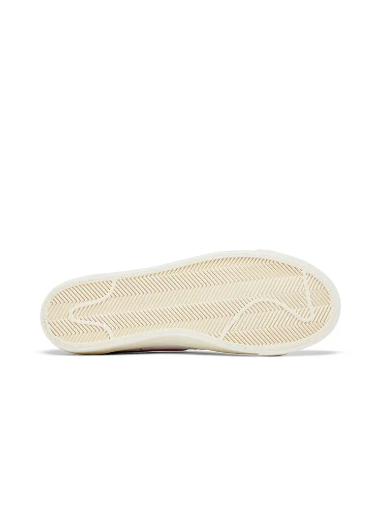 Кроссовки Nike Blazer Low '77 Vintage 'White Team Orange' — изображение 5 из 9, белый/оранжевый/белый