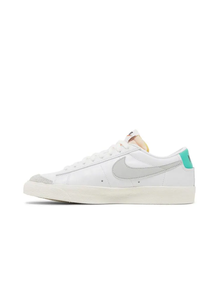 Кроссовки Nike Blazer Low '77 Vintage 'White Grey Light Menta' — изображение 4 из 9, белый/серый/светлый