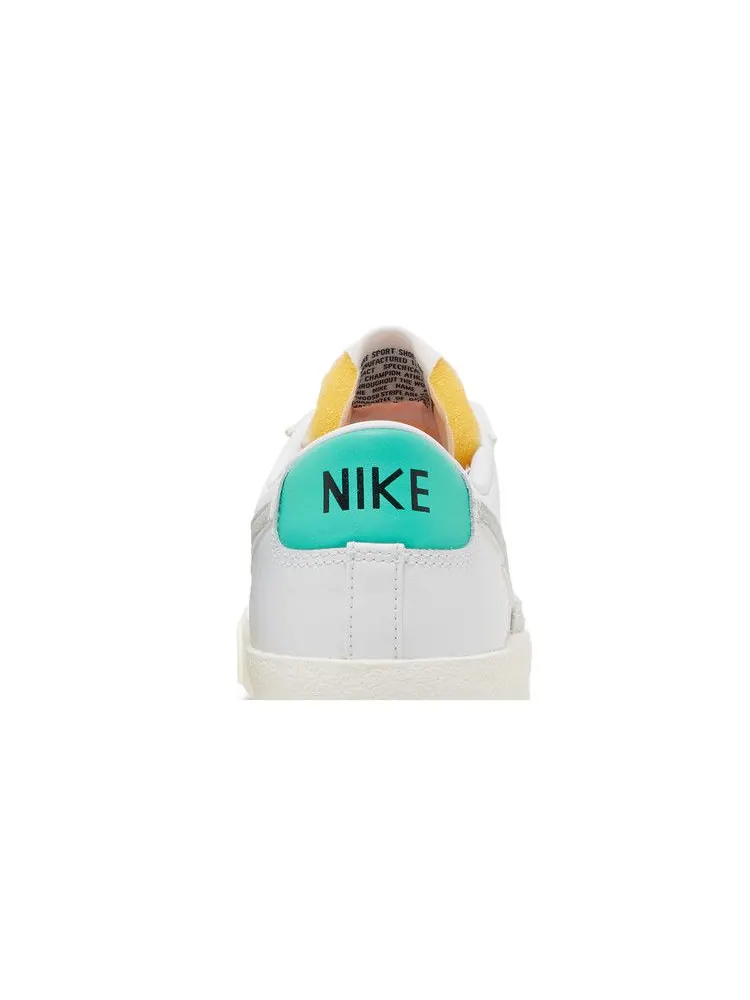 Кроссовки Nike Blazer Low '77 Vintage 'White Grey Light Menta' — изображение 8 из 9, белый/серый/светлый