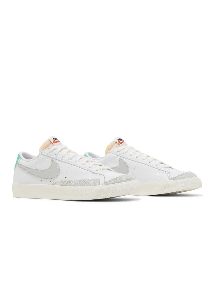 Кроссовки Nike Blazer Low '77 Vintage 'White Grey Light Menta' — изображение 9 из 9, белый/серый/светлый