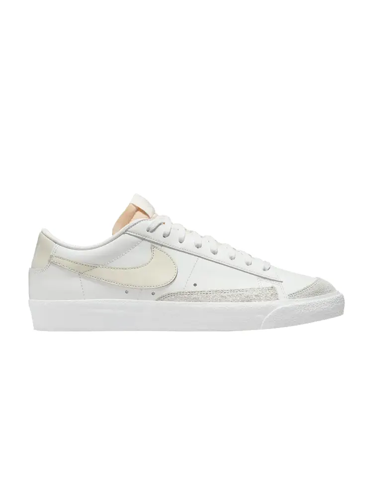 Кроссовки Nike Blazer Low '77 Vintage 'Summit White Sea Glass' — изображение 1 из 1, белый//белый