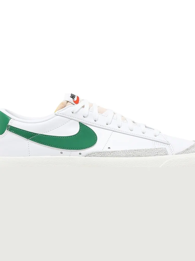 Кроссовки Nike Blazer Low '77 Vintage 'Pine Green' — изображение 2 из 8, белый
