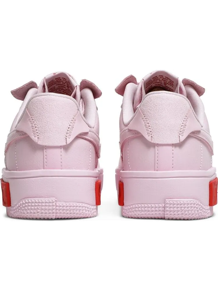 Женские кроссовки Nike Air Force 1 Fontanka 'Valentine's Day' — изображение 6 из 8, розовый