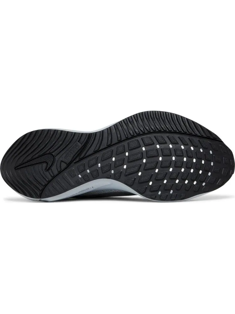 Кроссовки Nike Air Zoom Vomero 16 'Black Metallic Silver' — изображение 4 из 8, черный