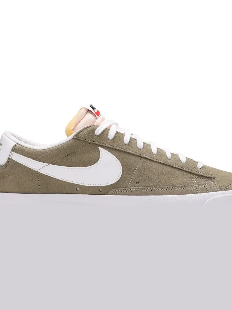 Кроссовки Nike Blazer Low '77 'Medium Khaki' — изображение 2 из 8, коричневый