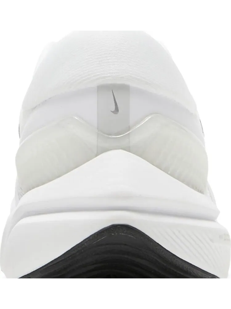 Кроссовки Nike Wmns Air Zoom Vomero 16 'White Metallic Silver' — изображение 7 из 8, белый