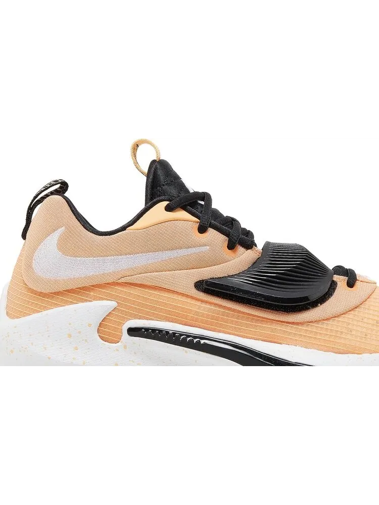 Кроссовки Nike Zoom Freak 3 TB 'Orange Chalk' — изображение 2 из 8, оранжевый