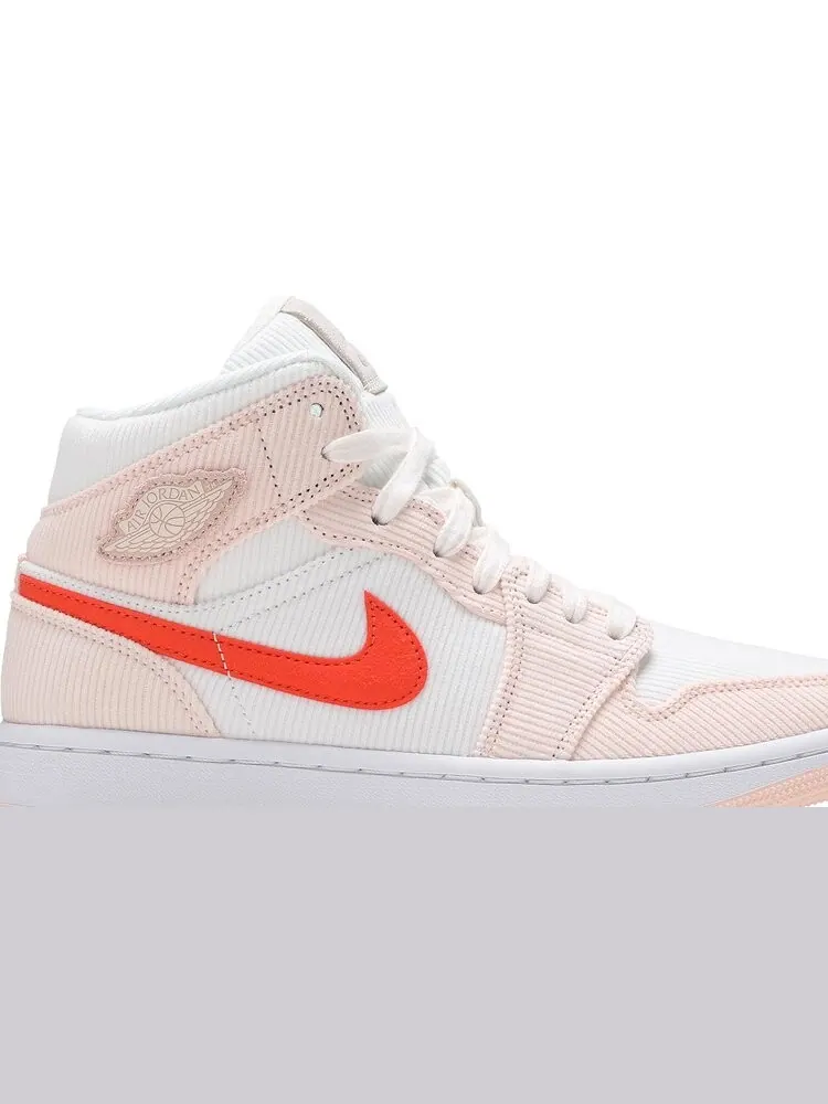 Кроссовки Wmns Air Jordan 1 Mid SE Corduroy — изображение 2 из 8, бежевый