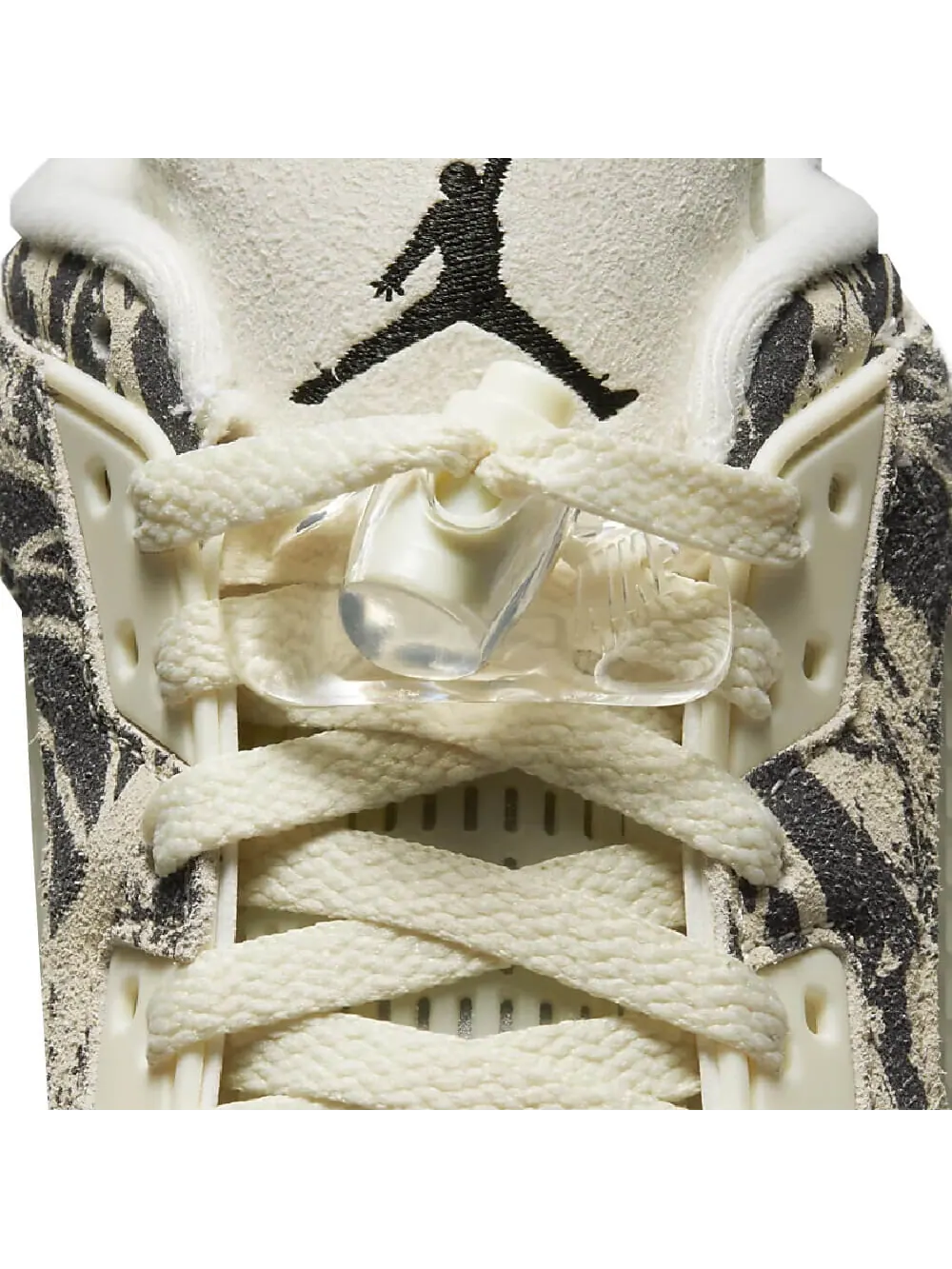 Кроссовки Nike Air Jordan 5 Retro Low Бежевые — изображение 7 из 10