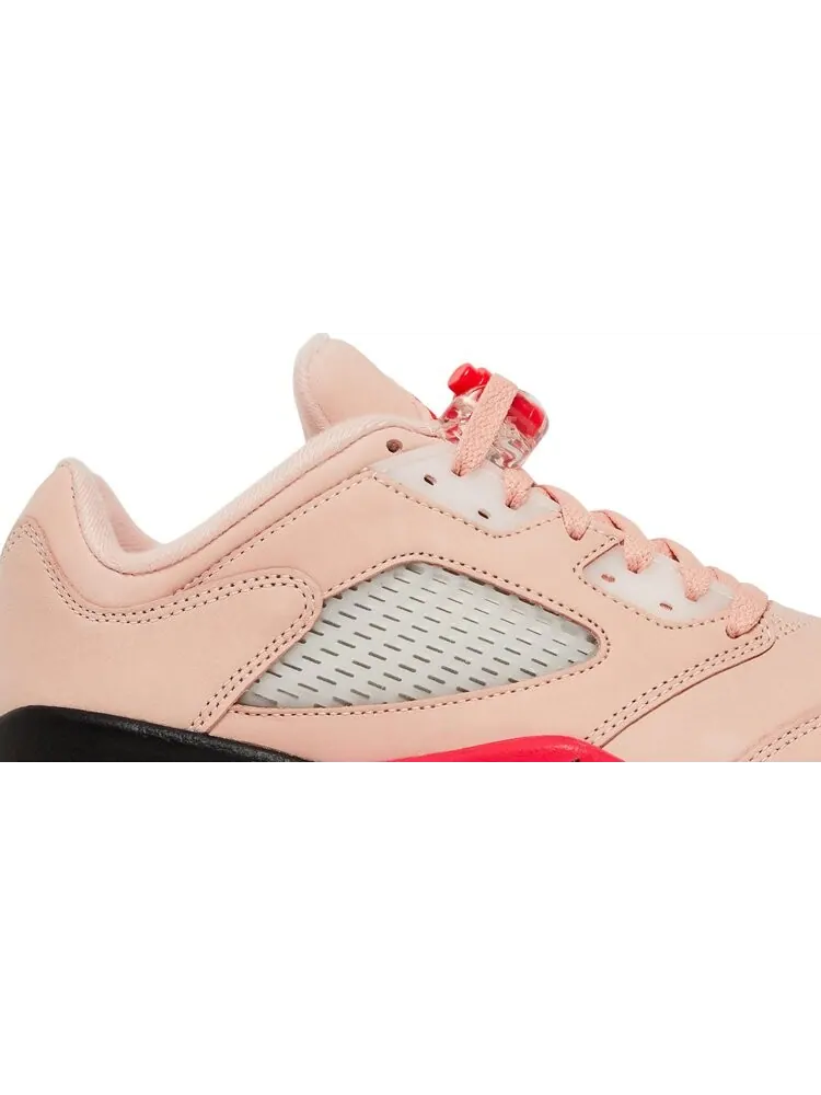 Кроссовки Air Jordan Wmns 5 Retro Low — изображение 2 из 10, розовый