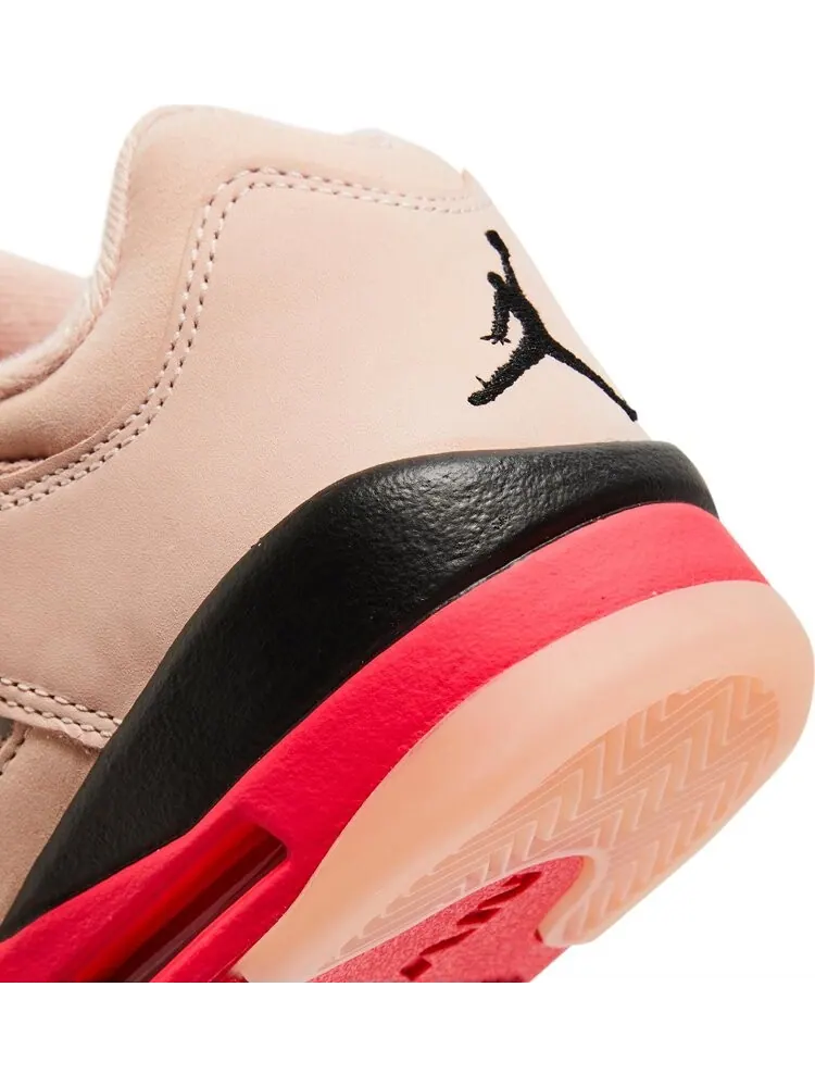 Кроссовки Air Jordan Wmns 5 Retro Low — изображение 9 из 10, розовый