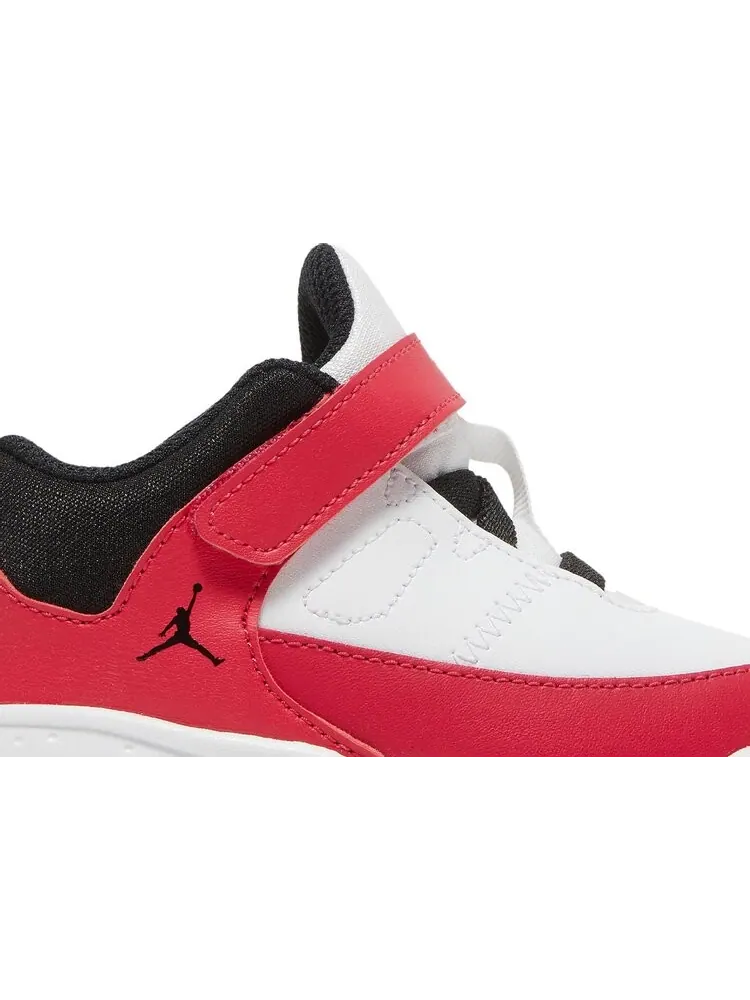Кроссовки Jordan Max Aura 3 TD White Very Berry — изображение 2 из 8, красный