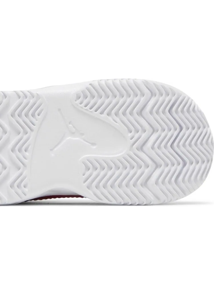 Кроссовки Jordan Max Aura 3 TD White Very Berry — изображение 5 из 8, красный