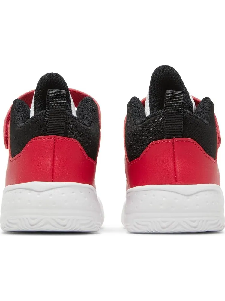 Кроссовки Jordan Max Aura 3 TD White Very Berry — изображение 6 из 8, красный