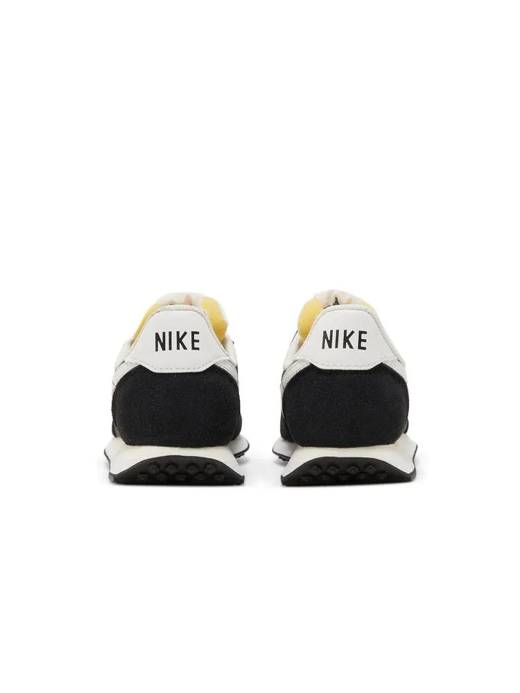 Кроссовки Nike Wmns Waffle Trainer 2 'Black White' — изображение 7 из 9, черный/белый//оранжевый