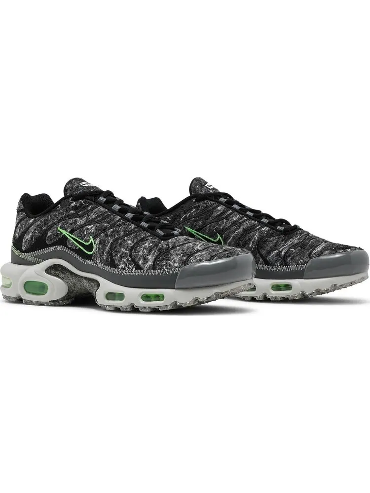 Кроссовки Nike Air Max Plus Essential 'Crater - Electric Green' — изображение 8 из 8, черный