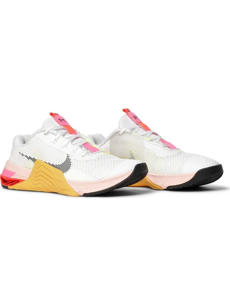 Кроссовки Nike Wmns Metcon 7 X 'Rawdacious' — изображение 8 из 8, белый