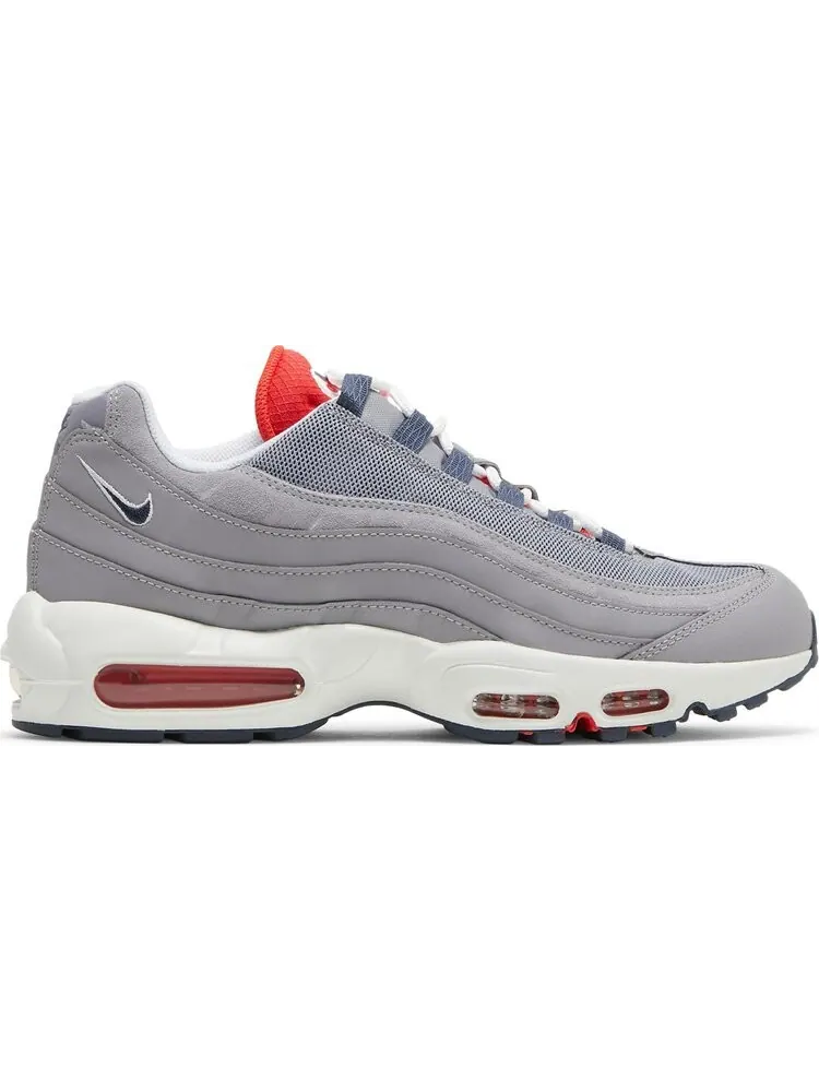 Кроссовки Nike Air Max 95 'Grey USA' — изображение 1 из 8, серый