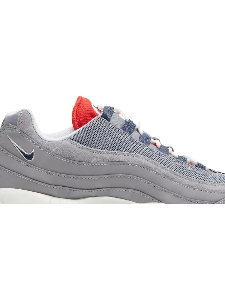 Кроссовки Nike Air Max 95 'Grey USA' — изображение 2 из 8, серый