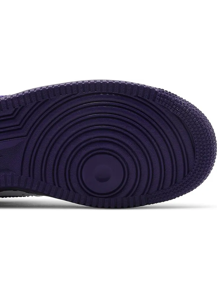 Кроссовки Nike Air Force 1 '07 LV8 EMB 'White Court Purple' — изображение 5 из 8, белый