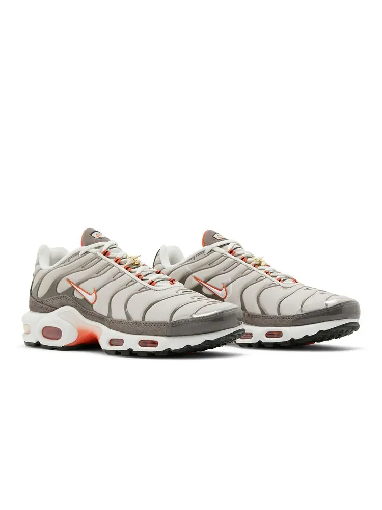 Кроссовки Air Max Plus 'First Use' — изображение 8 из 8, желтый