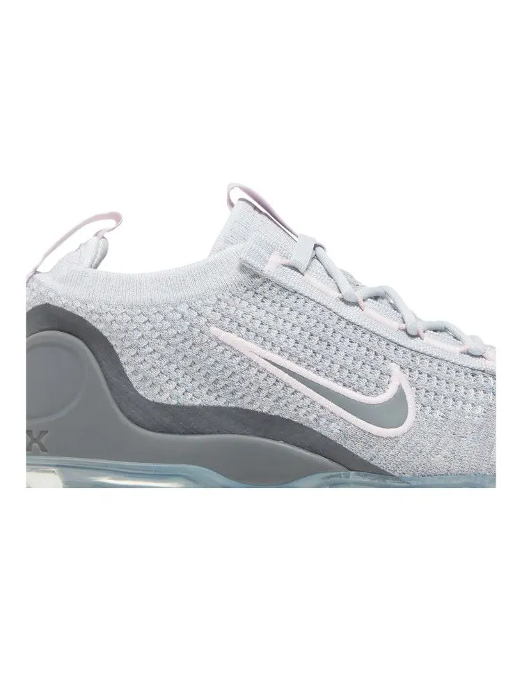 Кроссовки Nike Air VaporMax 2021 Flyknit GS 'Pure Platinum Pink Foam' — изображение 3 из 9, платиновый/розовый
