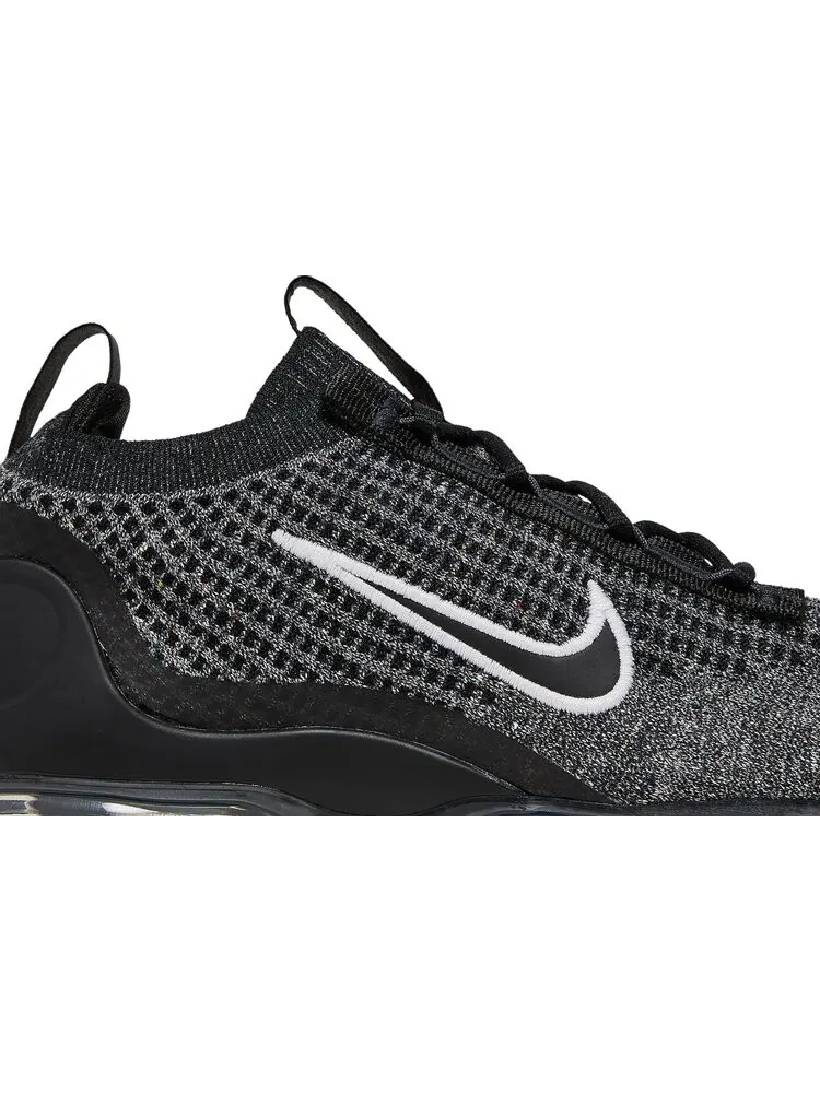 Кроссовки Nike Air VaporMax 2021 Flyknit GS 'Oreo' — изображение 2 из 8, черный