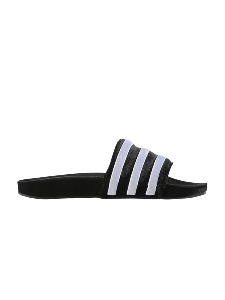 Сандалии adidas Wmns Adilette 'Black White' — изображение 1 из 1, черный/белый/черный
