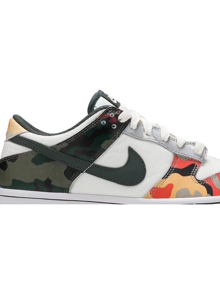 Кроссовки Nike Dunk Low SE GS 'Sail Multi-Camo' — изображение 2 из 8, мульти
