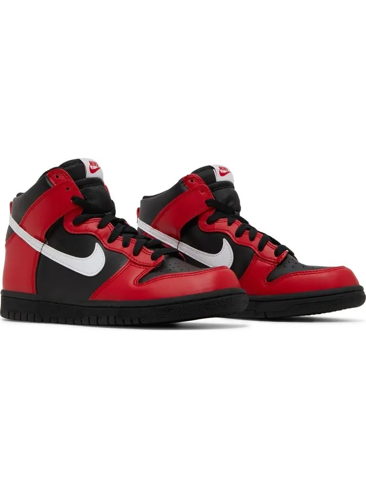 Кроссовки Nike Dunk High GS 'Black University Red' — изображение 8 из 8, красный