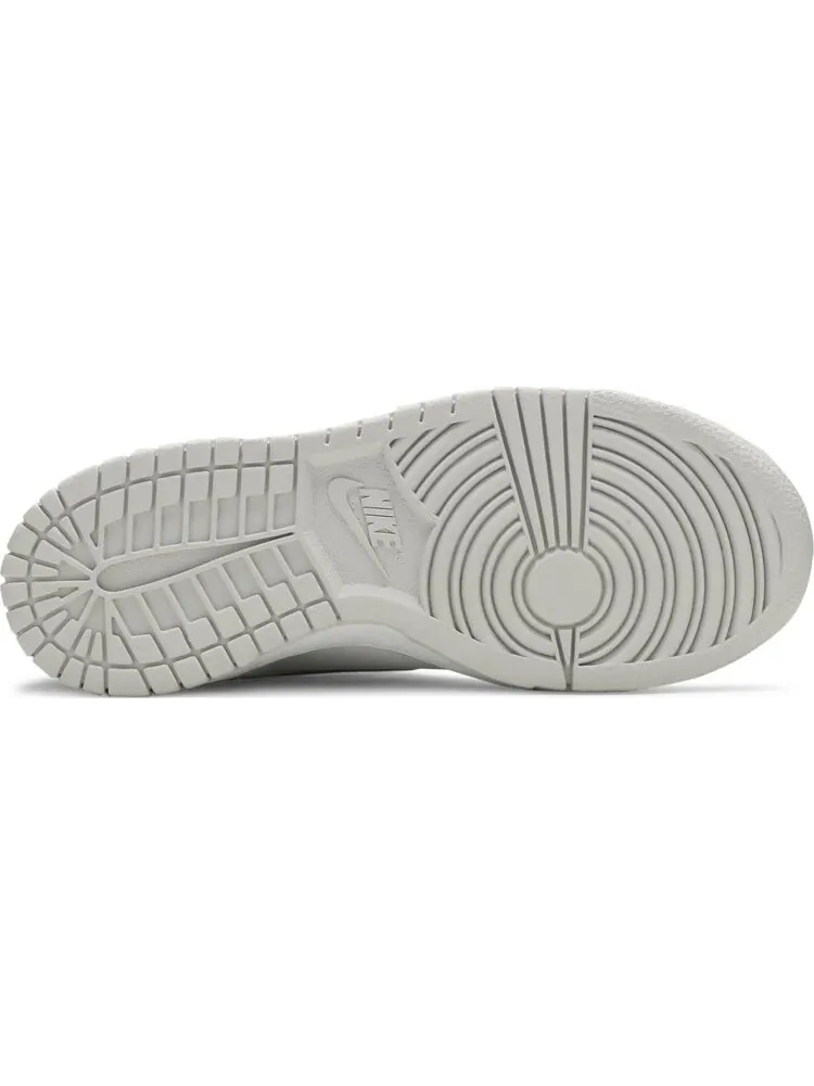 Кроссовки Nike Dunk High GS 'Vast Grey' — изображение 4 из 8, серый