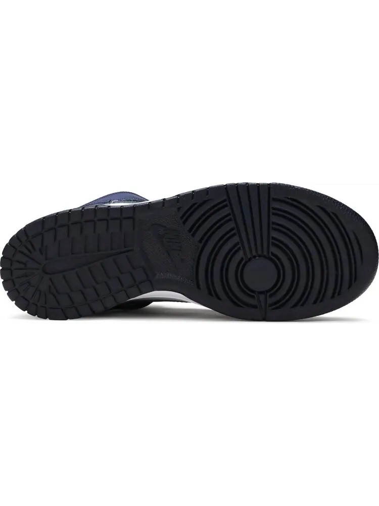 Кроссовки Nike Dunk High GS 'Midnight Navy' — изображение 4 из 8, синий