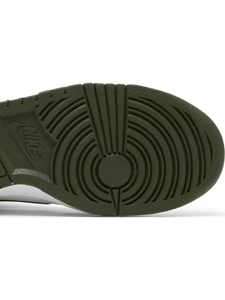 Кроссовки Nike Dunk High GS 'Cargo Khaki' — изображение 5 из 8, зеленый