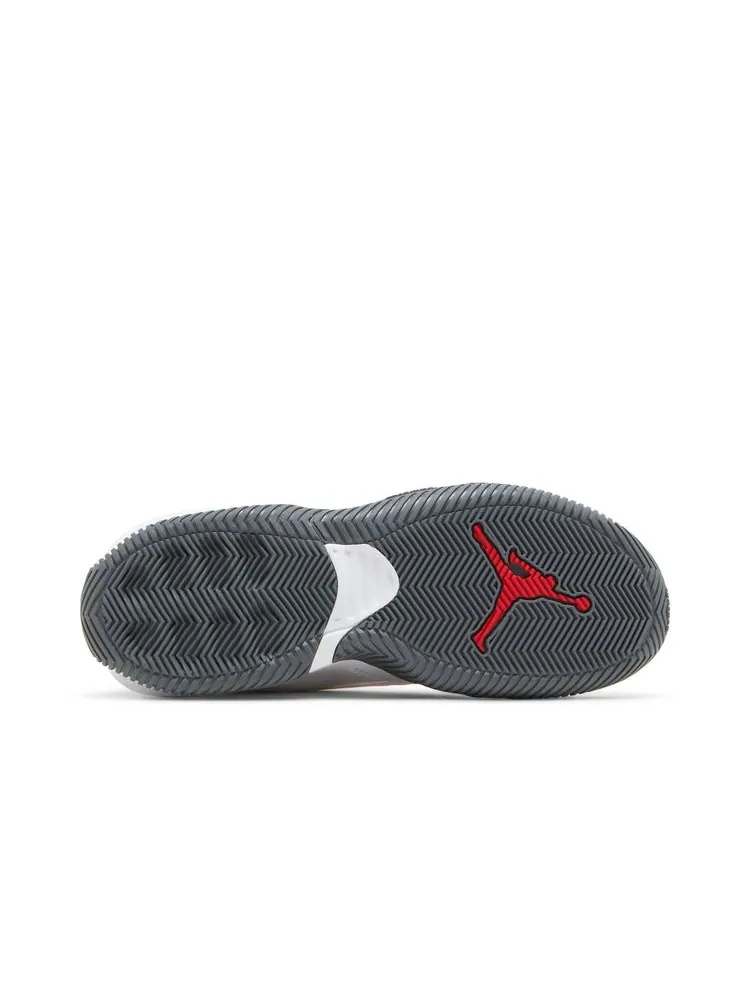 Кроссовки Jordan Stay Loyal 'White Light Graphite' — изображение 4 из 8, белый светлый графитовый