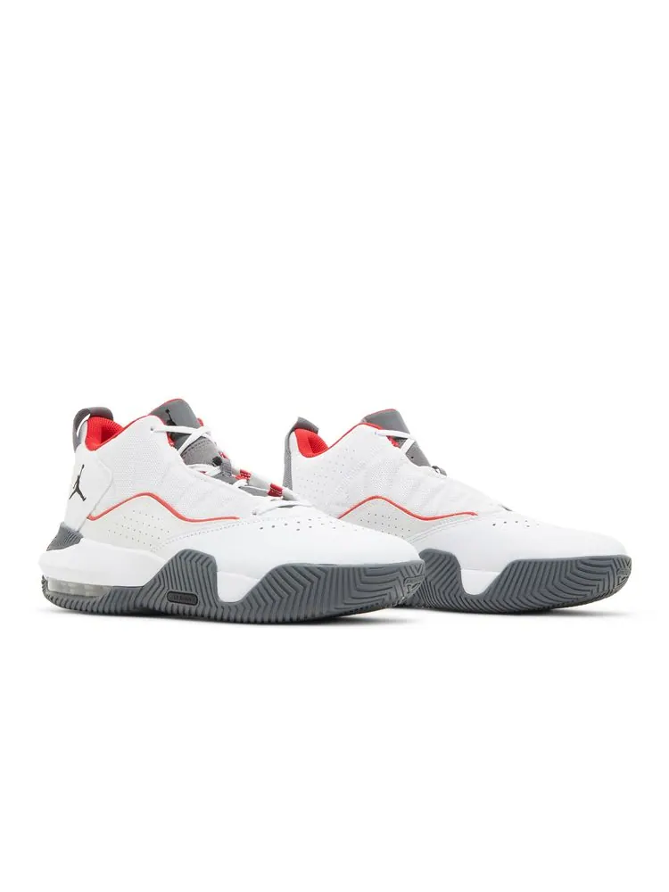 Кроссовки Jordan Stay Loyal 'White Light Graphite' — изображение 8 из 8, белый светлый графитовый