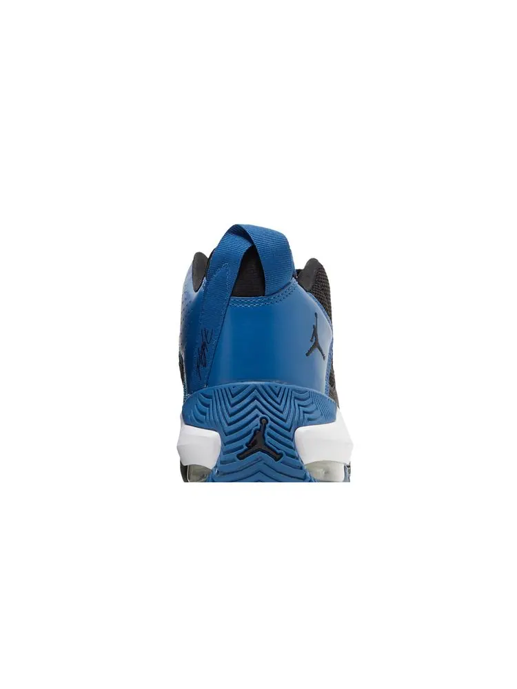 Кроссовки Jordan Stay Loyal 'Dark Marina Blue' — изображение 7 из 8, темный синий
