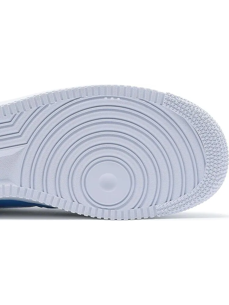 Кроссовки Nike Air Force 1 '07 LV8 'First Use - University Blue' — изображение 5 из 8, синий