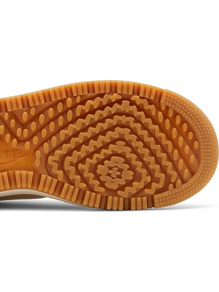 Кроссовки Nike Air Force 1 Luxe 'Pecan' — изображение 5 из 8, коричневый