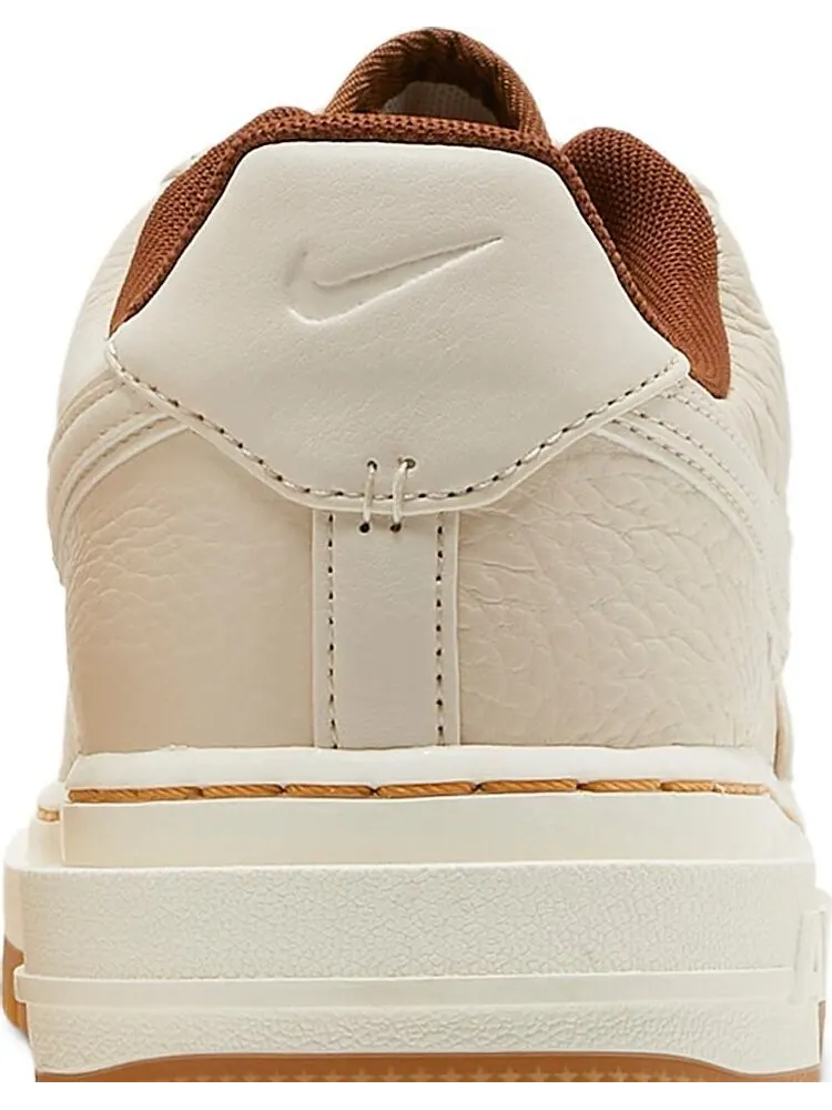 Кроссовки Nike Air Force 1 Luxe 'Pecan' — изображение 7 из 8, коричневый