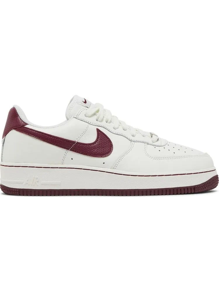 Кроссовки Nike Air Force 1 '07 Craft 'Dark Beetroot' — изображение 1 из 8, белый